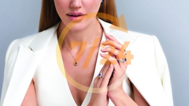 Blue Diamond’un Yeni Yüzü Meryem Uzerli Oldu