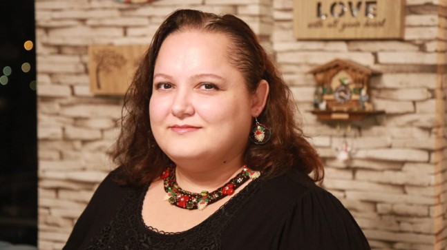 Önce Aile Derneği, bu yıl “Yılın Rol Modeli Ödülü”nü sanatçı Eylem Erdem Uğurlu’ya verdi
