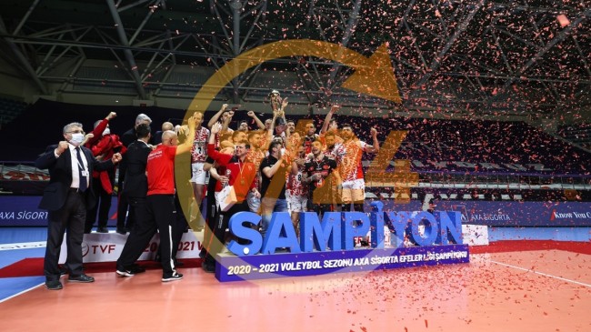 Voleybolda şampiyon Ziraat Bankkart