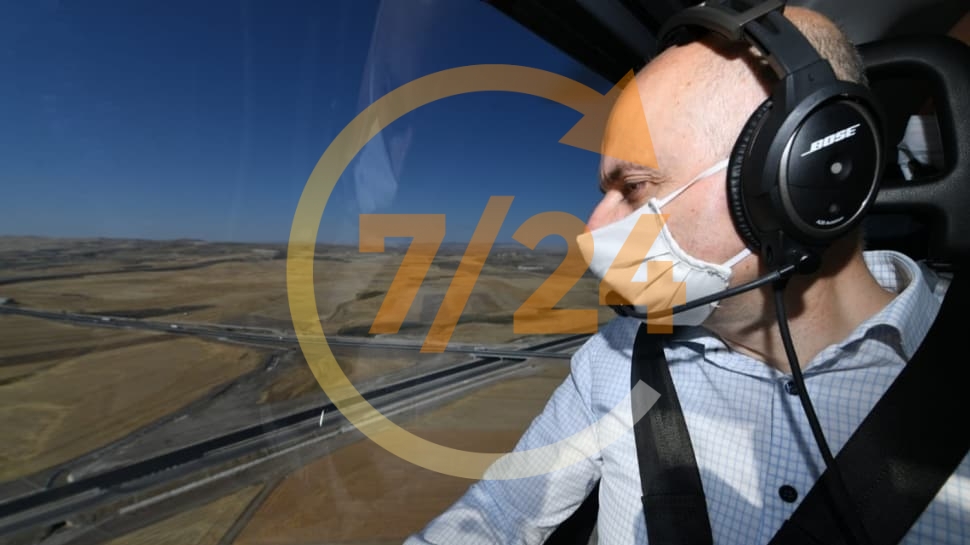 Bakan Karaismailoğlu Ankara-Niğde Otoyolu'ndaki çalışmaları havadan inceledi