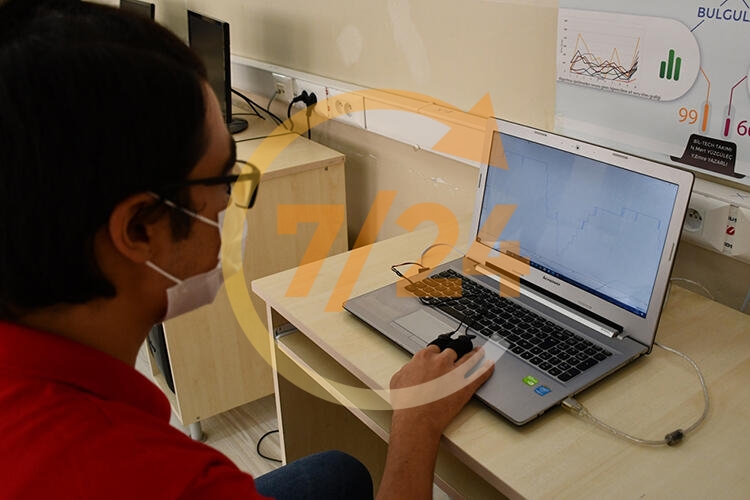 Sınav stresini azaltan yazılım: e-Biyosınav