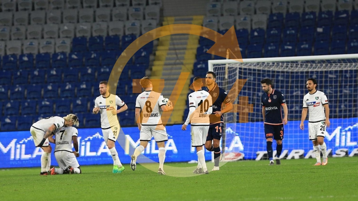 Başakşehir 92 ve 97'de gelen gollerle yıkıldı