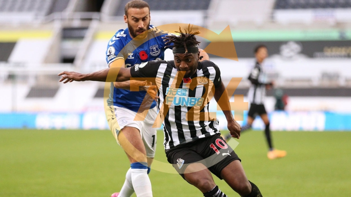 Everton'a bir darbe de Newcastle United'dan geldi