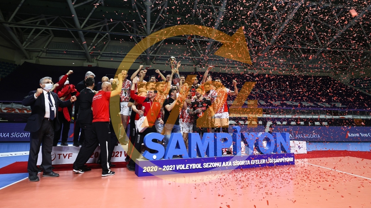 Voleybolda şampiyon Ziraat Bankkart