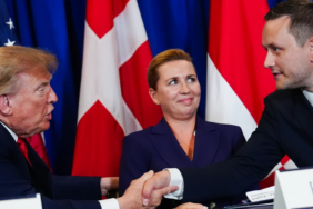 ABD Başkanı Trump Grönland'da Askeri Varlığı Genişleten Yeni Anlaşmayı İmzaladı