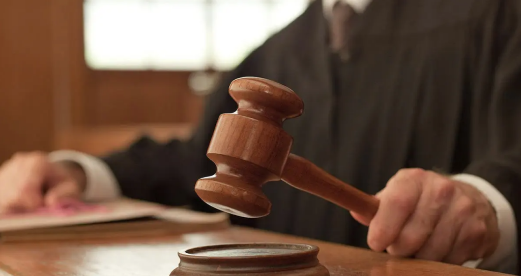İspanya'da İşten Çıkarılıp 3 Gün Sonra Yeniden İşe Alınan İşçi Tazminatı Geri Ödeyecek