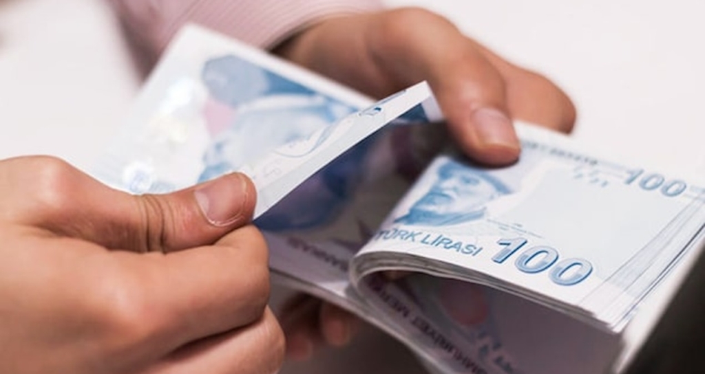 Şehitkamil Belediyesinden Dar Gelirli Öğrencilere Toplam 8 Bin Lira Eğitim Desteği