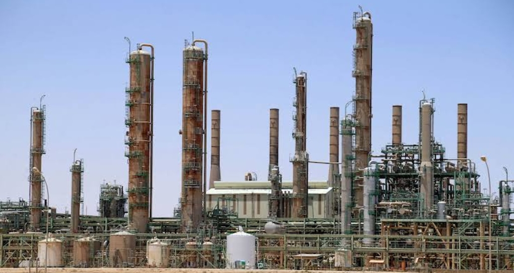 ABD Ticari Ham Petrol Stokları Geçen Hafta Beklentilerin Aksine 900 Bin Varil Arttı
