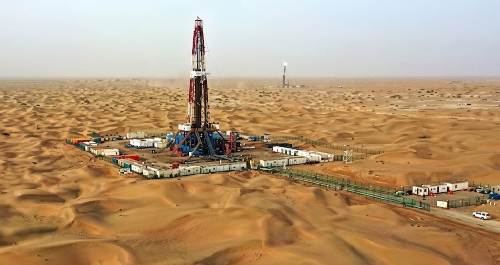 Taklamakan Çölü'ndeki Fuman Sahasında Petrol ve Doğal Gaz Üretimi 26 Milyon Tonu Aştı