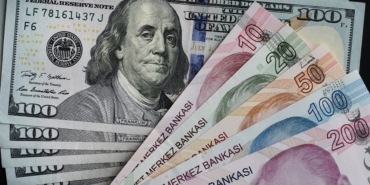 Dolar/TL haftanın ilk işlemlerinde 49,18 seviyesine ulaşarak rekor tazeledi