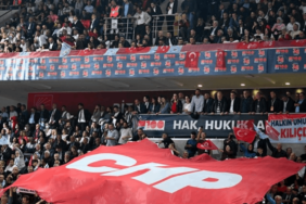 Ümit Uysal Kılıçdaroğlu'nun Aday Olmaması Halinde CHP Genel Başkanlığına Aday Olacağını Açıkladı