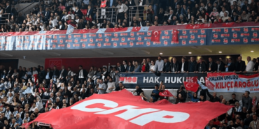 Ümit Uysal Kılıçdaroğlu'nun Aday Olmaması Halinde CHP Genel Başkanlığına Aday Olacağını Açıkladı