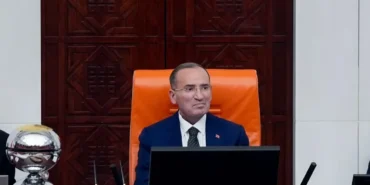 Bekir Bozdağ Sağlık Sorunları Sebebiyle TBMM Başkanvekilliği Görevinden Ayrıldı