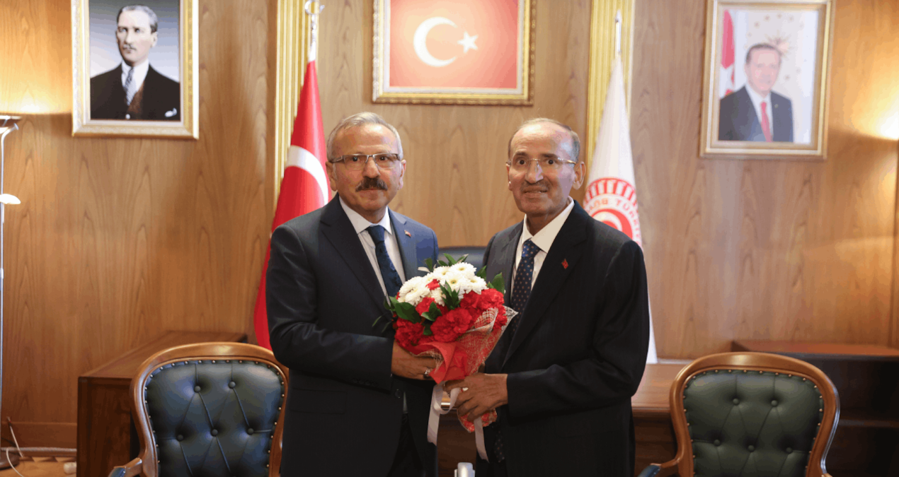 TBMM Başkanvekilliği Görevi Bekir Bozdağ'dan Yusuf Beyazıt'a Devredildi