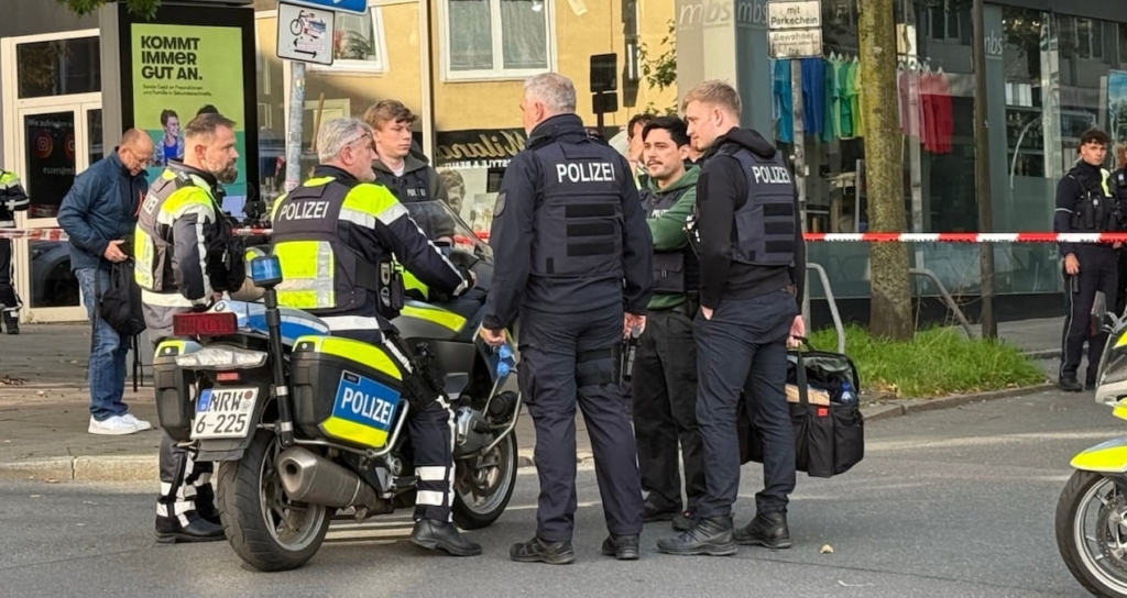 Almanya'da Muayeneye Getirilen Tutuklu Elektrikli Scooter ile Firar Etti