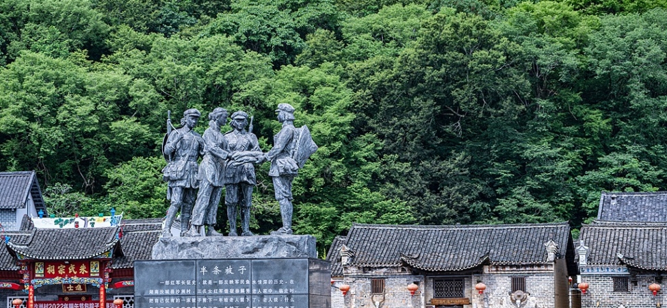 Çin Devlet Başkanı Xi Jinping Uzun Yürüyüş Ruhunun Modernizasyondaki Önemini Vurguladı