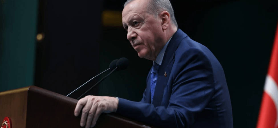 İktidar Kulislerinde Emekli Maaşları ve Fon Tartışmaları İçin Yıl Sonu Mesaisi